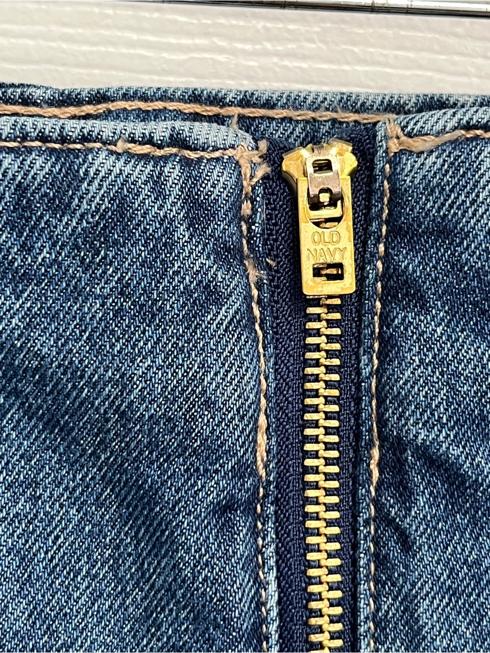 Jean Denim Maxi Skirt Old Navy Mid-Rise Med Wash 16 Front Zip NEW Front Slit - Picture 4 of 15